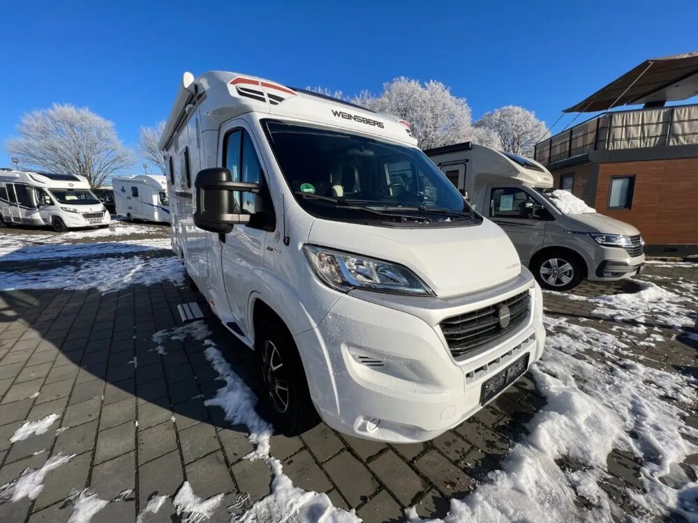 Weinsberg Cara Compact Pepper 50 Edition – Slechts 6,75 m, Handgeschakeld | Slaapplaatsen: 2 | Eerste registratie: 04/2021 | 92.618 km | Vermogen: 140 pk | Totaalgewicht: 3.500 kg