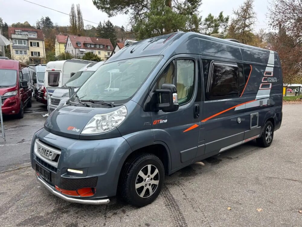 Hymer/Eriba Personenauto 322 GT – Slechts 5,99 m, Handgeschakeld | Slaapplaatsen: 4 | Eerste registratie: 03/2012 | 68.000 km | Vermogen: 131 pk | Totaalgewicht: 3.500 kg