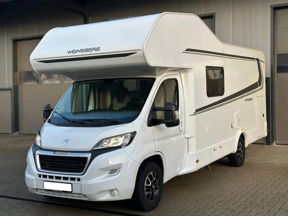 Weinsberg 700 DG – Slechts 7,42 m, Handgeschakeld | Slaapplaatsen: 6 | Eerste registratie: 05/2019 | 78.147 km | Vermogen: 163 pk | Totaalgewicht: 3.500 kg