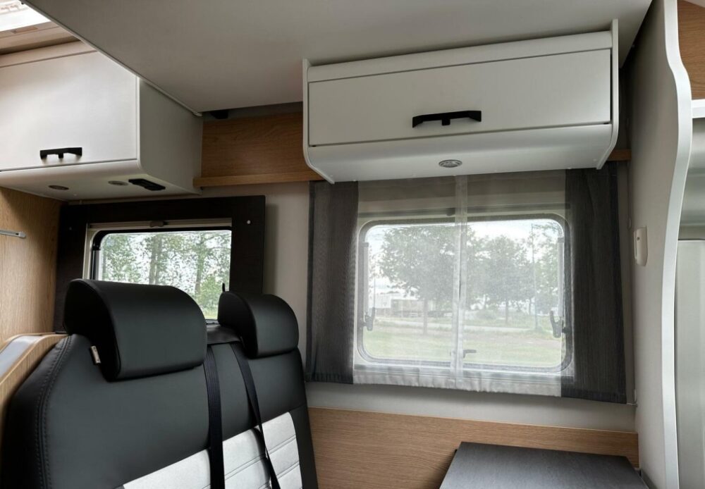 Ford Transit Sunlight T680 – Slechts 7,36 m, automaat | Slaapplaatsen: 4 | Eerste registratie: 06/2025 | 24 km | Vermogen: 155 pk | Totaalgewicht: 3.500 kg - Afbeelding 10