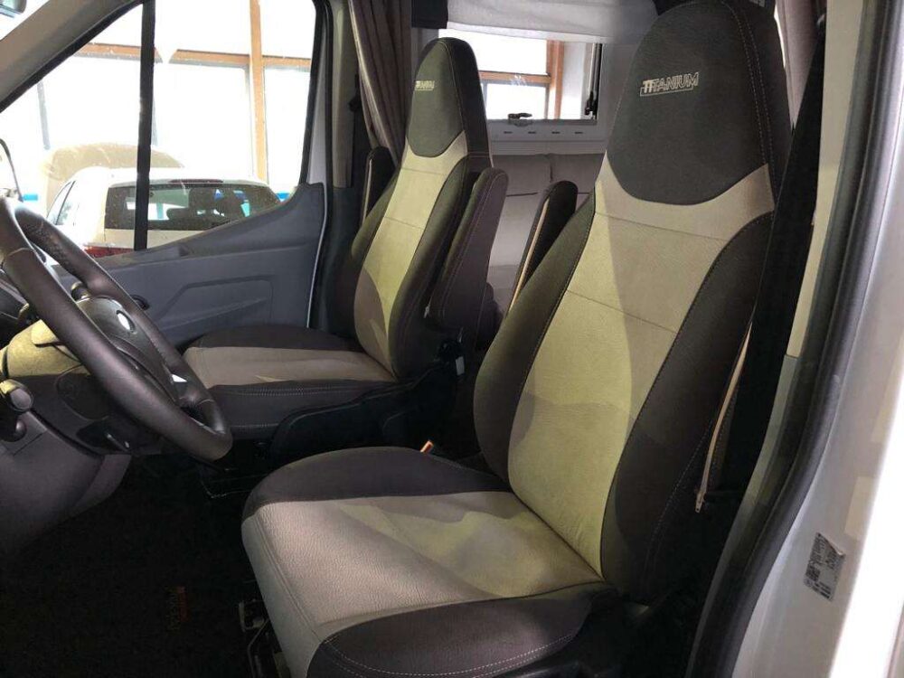 Chausson 640 Titanium – Slechts 6,99 m, Handgeschakeld | Slaapplaatsen: 4 | Eerste registratie: 02/2019 | 34.000 km | Vermogen: 170 pk | Totaalgewicht: 3.500 kg - Afbeelding 12