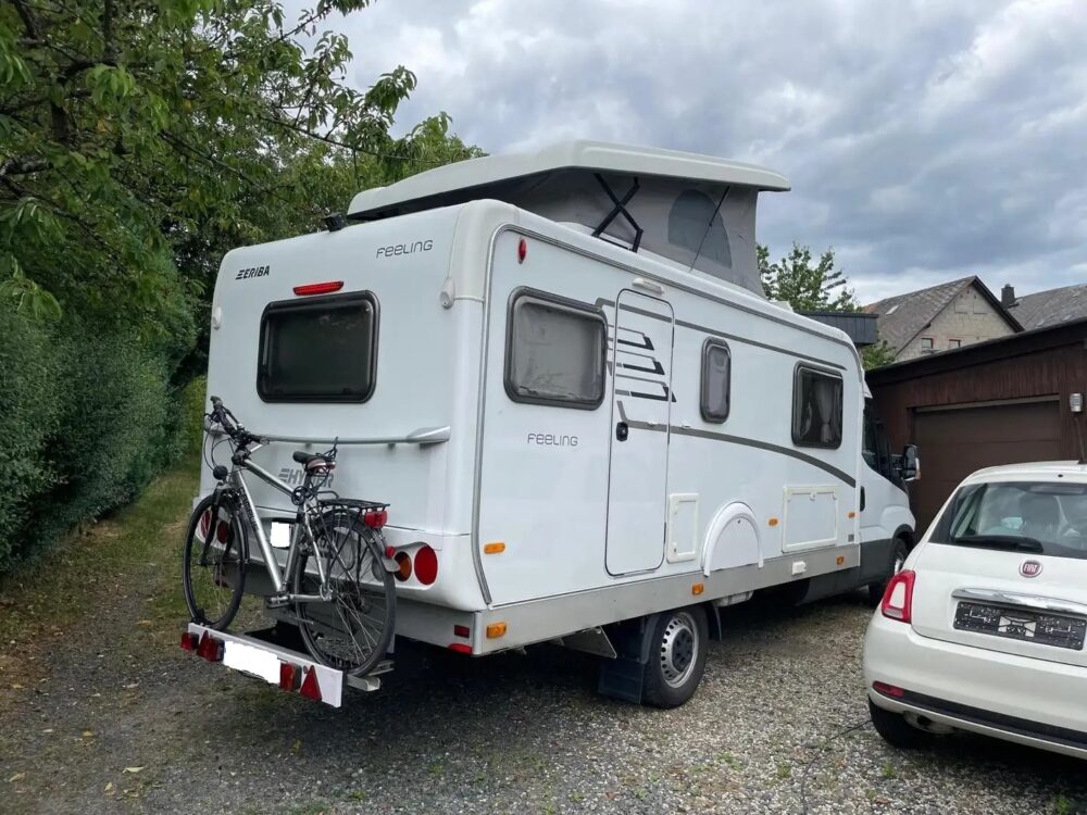 Iveco IS 35 Hymer Eriba – Slechts 7,12 m, Automatische transmissie | Fiat laagprofielchassis | Registratie: 08/2018 | 94.000 km | 6 slaapplaatsen | Toegestaan ​​totaalgewicht: 3.500 kg - Afbeelding 12