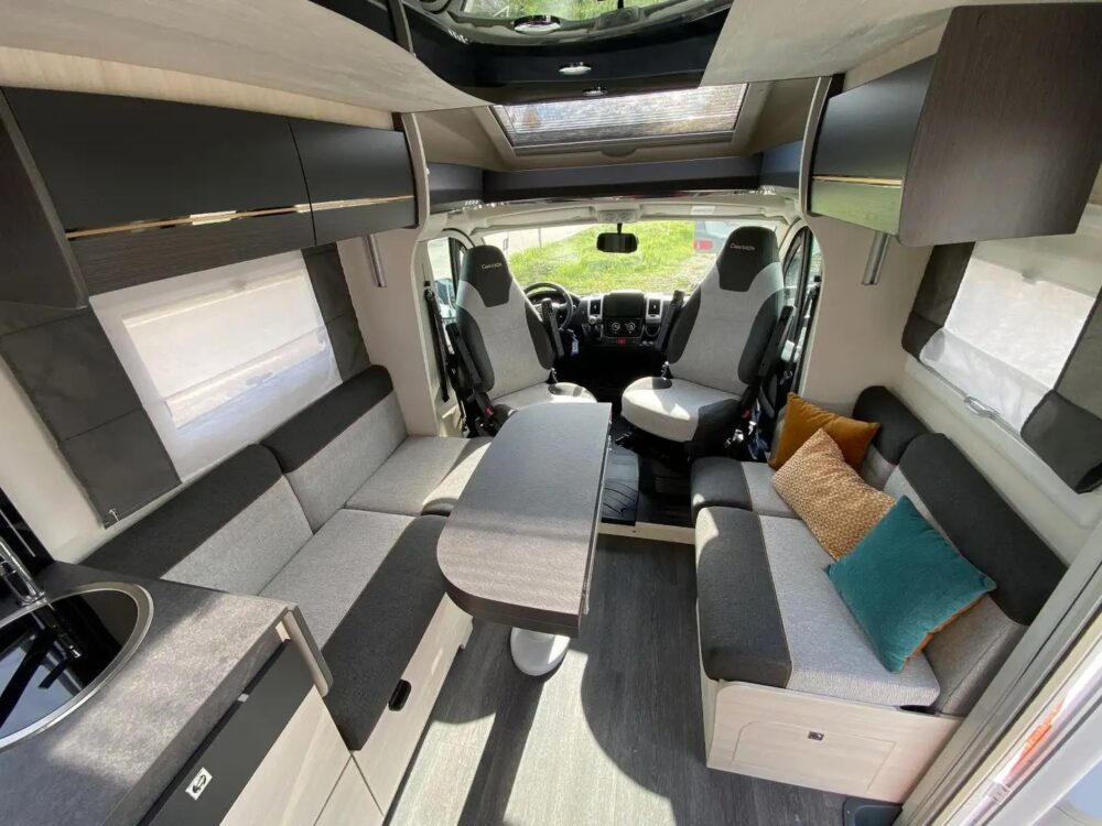Chausson T 747 – Slechts 7,47 m, automaat | Slaapplaatsen: 4 | Eerste registratie: 01/2021 | 112.606 km | Vermogen: 140 pk | Totaalgewicht: 3.500 kg - Afbeelding 12