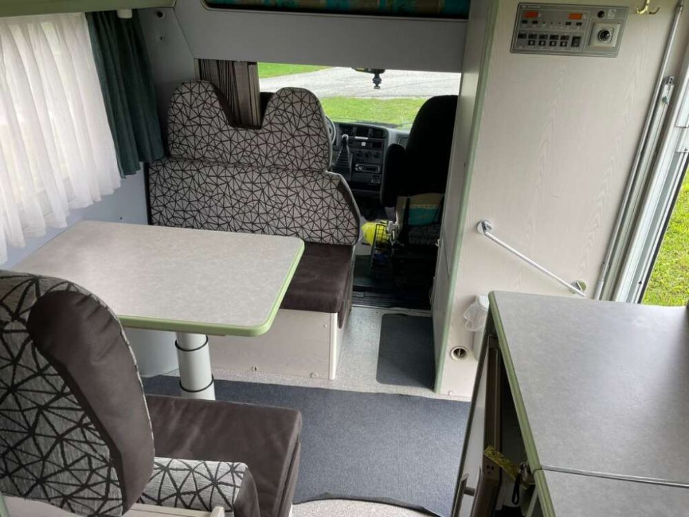 Fiat Ducato Treveller 685HF – Slechts 6,94 m, Handgeschakeld | Slaapplaatsen: 6 | Eerste registratie: 09/1996 | 112.000 km | Vermogen: 110 pk | Totaalgewicht: 3.500 kg - Afbeelding 13