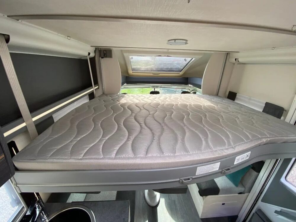 Chausson T 747 – Slechts 7,47 m, automaat | Slaapplaatsen: 4 | Eerste registratie: 01/2021 | 112.606 km | Vermogen: 140 pk | Totaalgewicht: 3.500 kg - Afbeelding 15