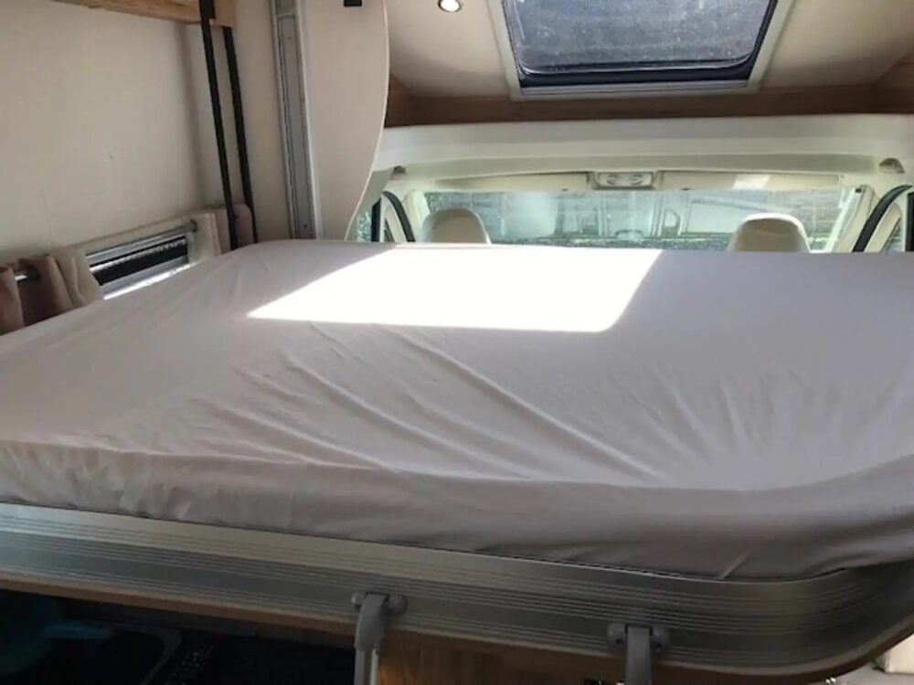 Pilote P696C Essential – Slechts 6,96 m, automaat | Slaapplaatsen: 4 | Eerste registratie: 05/2020 | 160.400 km | Vermogen: 140 pk | Totaalgewicht: 3.500 kg - Afbeelding 17