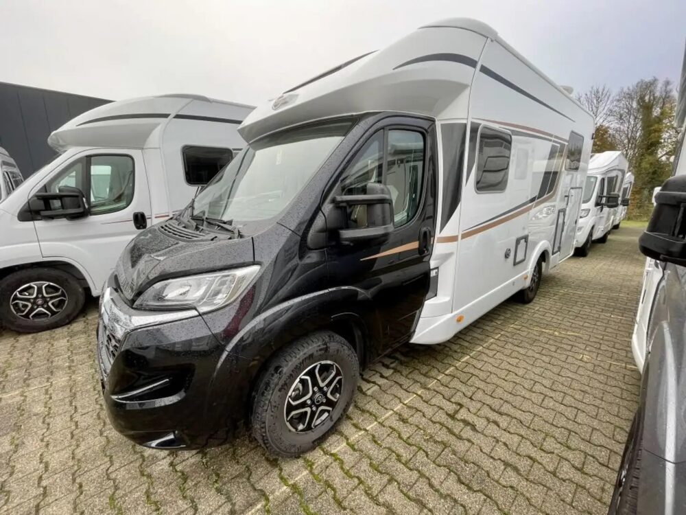 Bürstner Limited T 690 G – Slechts 6,98 m, Handgeschakeld | Slaapplaatsen: 4 | Eerste registratie: 03/2024 | 12.389 km | Vermogen: 165 pk | Totaalgewicht: 4.000 kg - Afbeelding 18