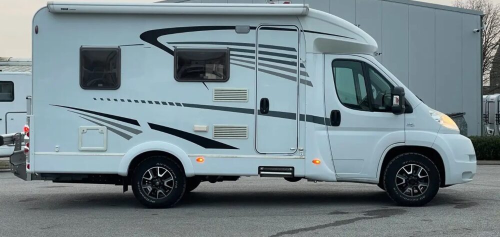 Sunlight T 58 – Slechts 6,23 m, Handgeschakeld | Slaapplaatsen: 2 | Eerste registratie: 05/2013 | 157.100 km | Vermogen: 131 pk | Totaalgewicht: 3.500 kg - Afbeelding 2