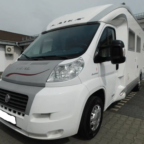 Laika Kreos 3010 – Slechts 6,99 m, Handgeschakeld | Slaapplaatsen: 2 | Eerste registratie: 08/2013 | 133.900 km | Vermogen: 158 pk | Totaalgewicht: 3.500 kg