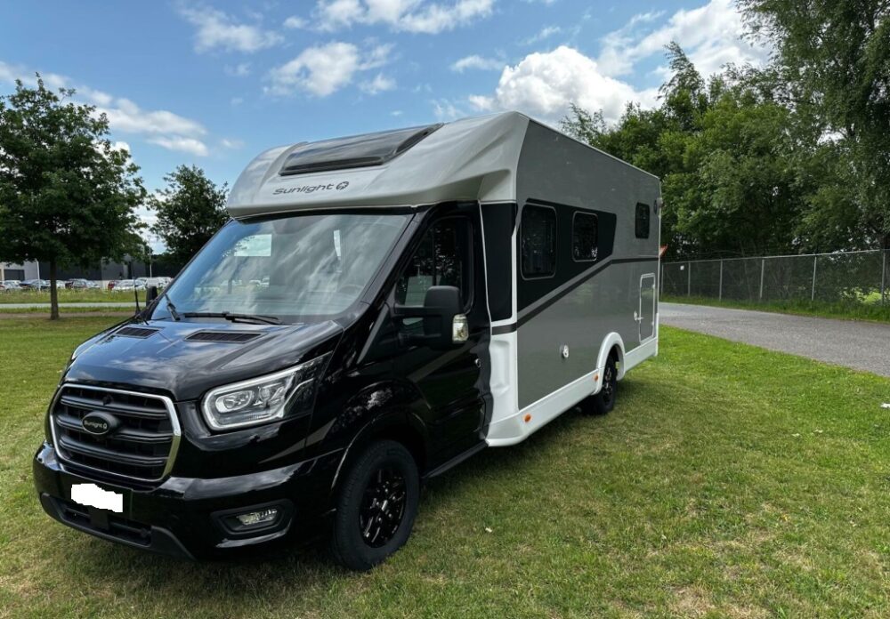 Ford Transit Sunlight T680 – Slechts 7,36 m, automaat | Slaapplaatsen: 4 | Eerste registratie: 06/2025 | 24 km | Vermogen: 155 pk | Totaalgewicht: 3.500 kg - Afbeelding 2