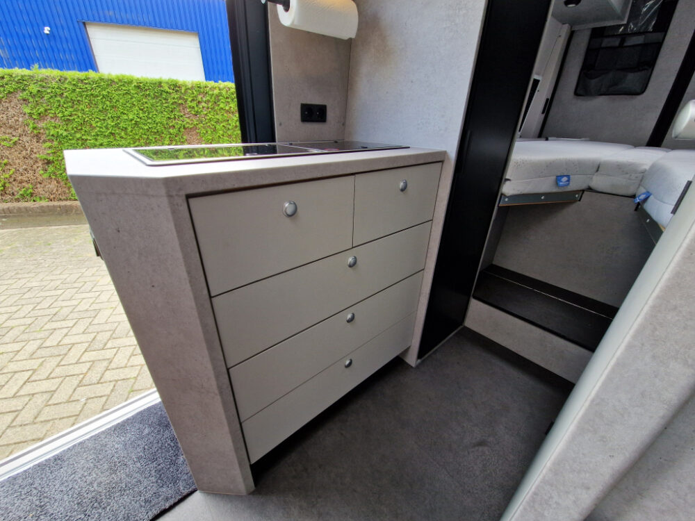 CITROEN JUMPER – Slechts 6,4 m, handgeschakeld | Slaapplaatsen: 2 | Eerste registratie: 02/2019 | 63.970 km | Vermogen: 163 pk | Totaalgewicht: 3.500 kg - Afbeelding 23