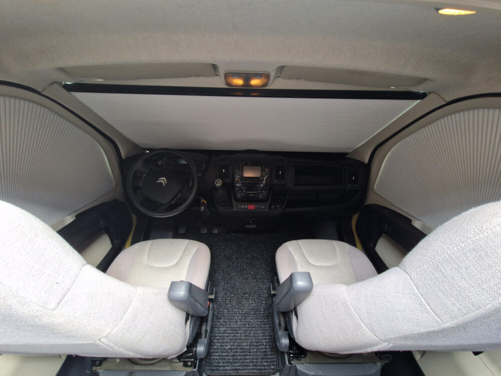 CITROEN JUMPER – Slechts 6,4 m, handgeschakeld | Slaapplaatsen: 2 | Eerste registratie: 02/2019 | 63.970 km | Vermogen: 163 pk | Totaalgewicht: 3.500 kg - Afbeelding 26