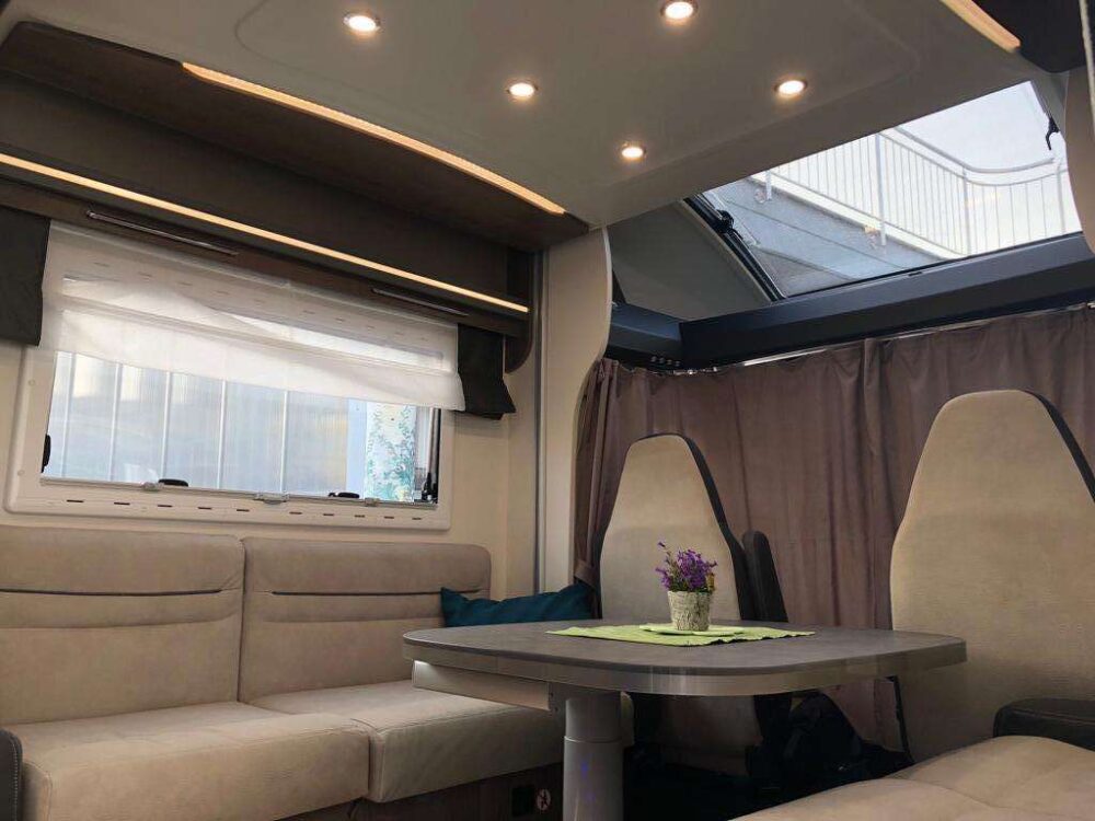 Chausson 640 Titanium – Slechts 6,99 m, Handgeschakeld | Slaapplaatsen: 4 | Eerste registratie: 02/2019 | 34.000 km | Vermogen: 170 pk | Totaalgewicht: 3.500 kg - Afbeelding 27