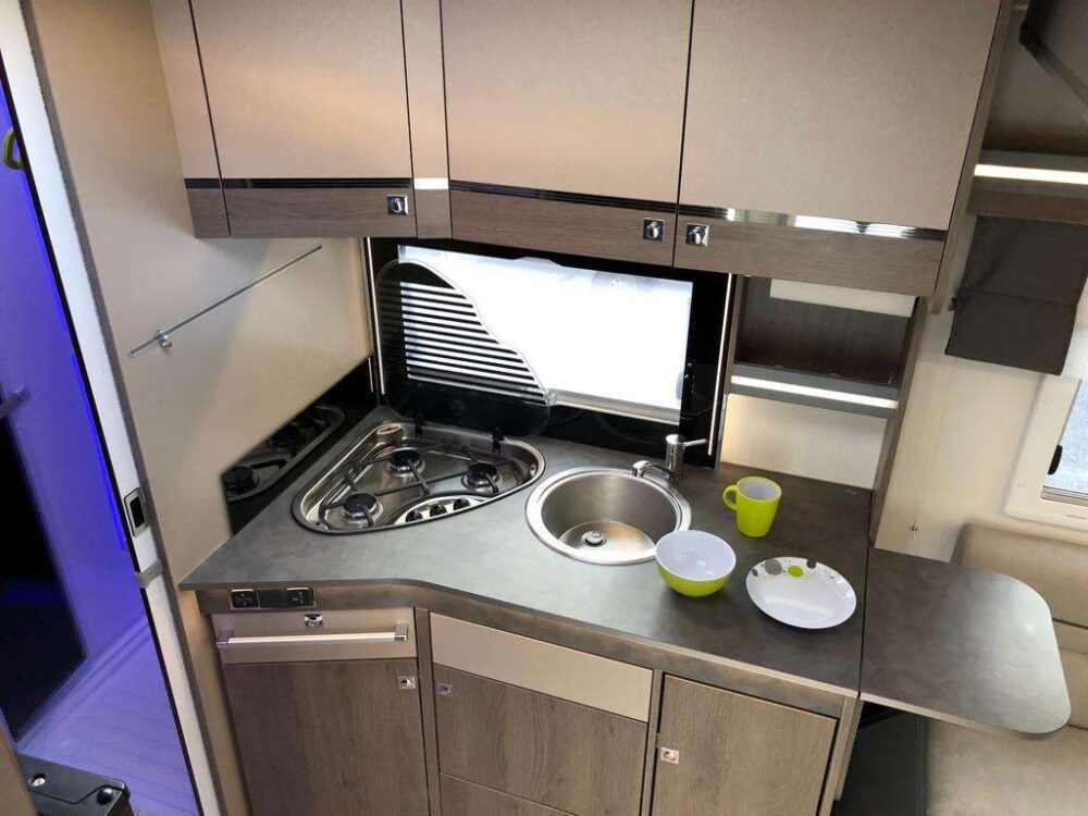 Chausson 640 Titanium – Slechts 6,99 m, Handgeschakeld | Slaapplaatsen: 4 | Eerste registratie: 02/2019 | 34.000 km | Vermogen: 170 pk | Totaalgewicht: 3.500 kg - Afbeelding 29