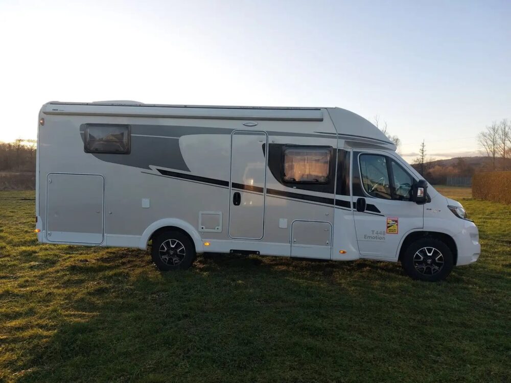 Carado T 448 – Slechts 7,38 m, Automaat | Slaapplaatsen: 4 | Eerste registratie: 04/2019 | 112.606 km | Vermogen: 150 pk | Totaalgewicht: 3.500 kg - Afbeelding 3