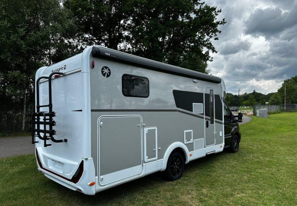Ford Transit Sunlight T680 – Slechts 7,36 m, automaat | Slaapplaatsen: 4 | Eerste registratie: 06/2025 | 24 km | Vermogen: 155 pk | Totaalgewicht: 3.500 kg - Afbeelding 3