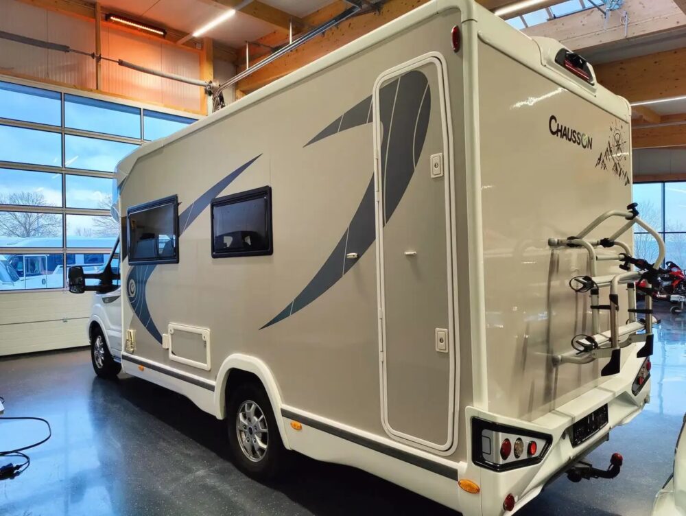 Chausson 640 titanium – Slechts 6,99 m, automaat | Slaapplaatsen: 4 | Eerste registratie: 06/2019 | 46.000 km | Vermogen: 170 pk | Totaalgewicht: 3.500 kg - Afbeelding 4