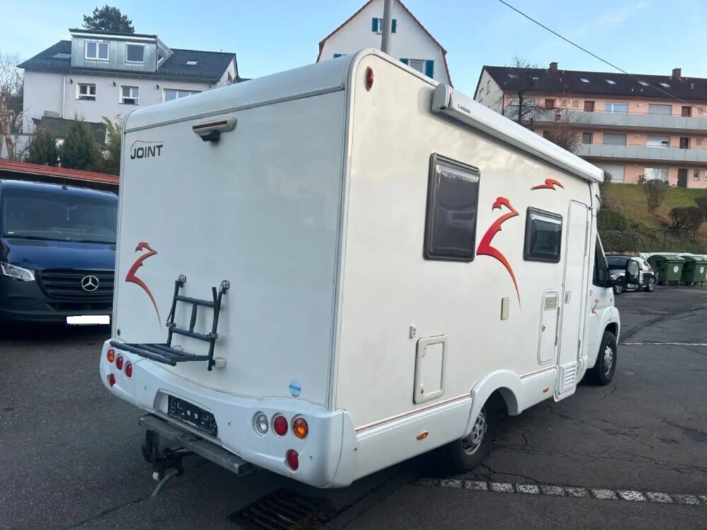 JOINT Z 4080 – Slechts 6,27 m, Handgeschakeld | Slaapplaatsen: 2 | Eerste registratie: 04/2007 | 1165.000 km | Vermogen: 101 pk | Totaalgewicht: 3.500 kg - Afbeelding 4