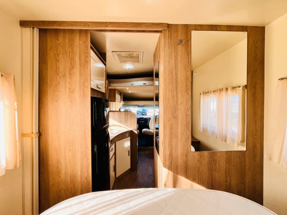 P.L.A. HAPPY 390 QUEENSBED HUBBED LUIFEL P.L.A. | Halfintegraal | Eerste toelating: 09/2018 | 17.400 km | 4 slaapplaatsen | Toegestaan totaalgewicht: 3.500 kg - Afbeelding 12