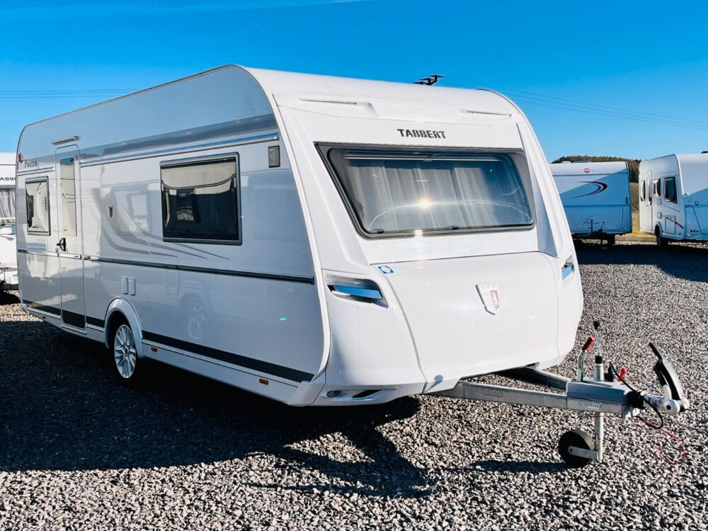 PUCCINI 550 E 2,5 ALDE+VLOERVERWARMING Tabbert | Caravan | EZ: | 4 Slaapplaatsen | Toegestane totaalgewicht: 2.000 kg - Afbeelding 2