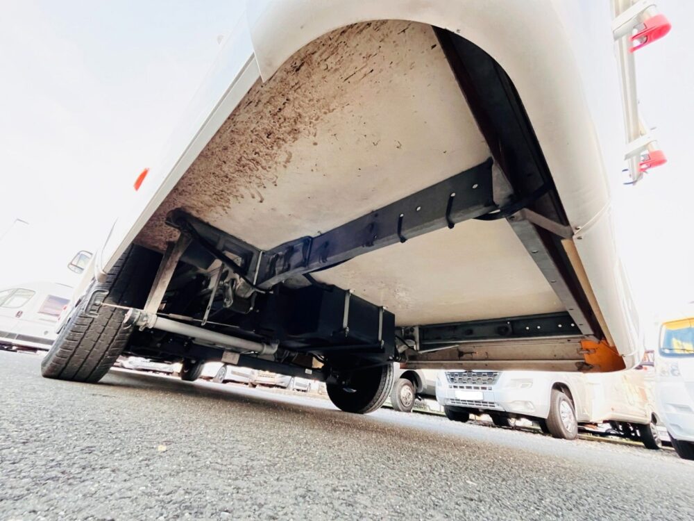 Eura Mobil PROFILA RS 660 HB DWARSBED HUBBED OPKLAPBED ZONNEPANELEN Eura Mobil | Halfintegraal | Eerste registratie: 04/2017 | 51.600 km | 4 slaapplaatsen | Toegestaan totaalgewicht: 3.850 kg - Afbeelding 22