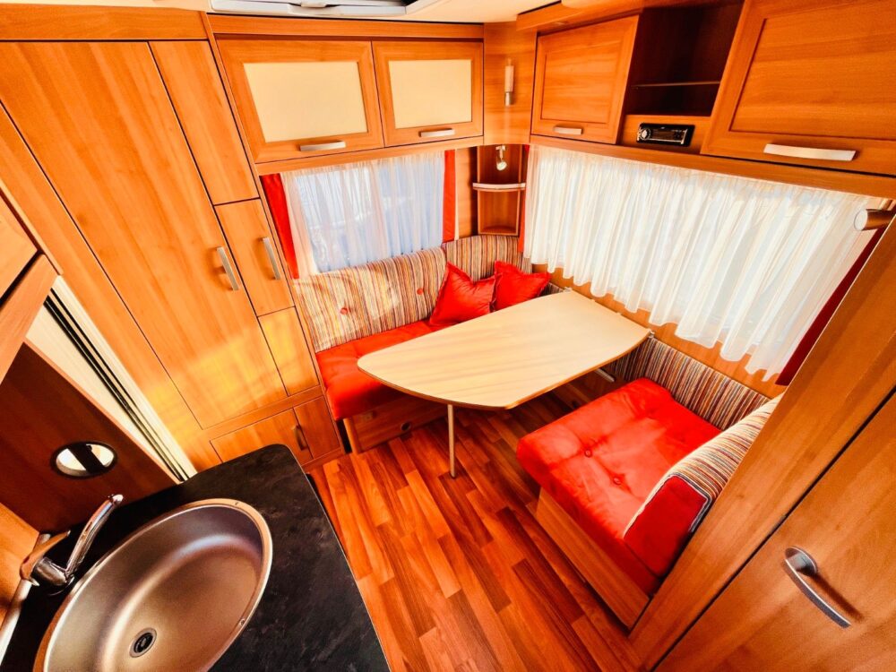HYMER / ERIBA / Hymercar Sporting 440 A gelegenheid  / ERIBA / HYMERCAR | Wohnwagen | EZ: 05/2010 | 3 Schlafplätze | Zulässiges Gesamtgewicht: 1.350 kg - Afbeelding 11