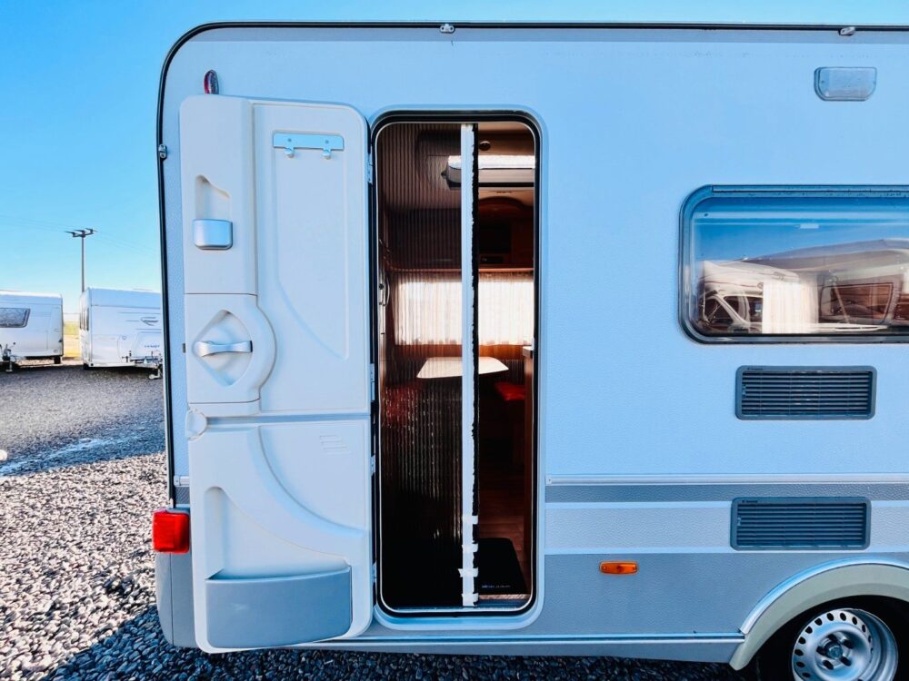 HYMER / ERIBA / Hymercar Sporting 440 A gelegenheid  / ERIBA / HYMERCAR | Wohnwagen | EZ: 05/2010 | 3 Schlafplätze | Zulässiges Gesamtgewicht: 1.350 kg - Afbeelding 4