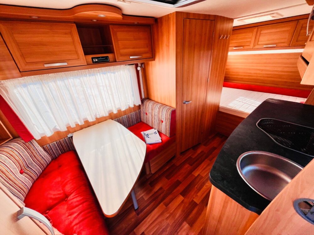 HYMER / ERIBA / Hymercar Sporting 440 A gelegenheid  / ERIBA / HYMERCAR | Wohnwagen | EZ: 05/2010 | 3 Schlafplätze | Zulässiges Gesamtgewicht: 1.350 kg - Afbeelding 5