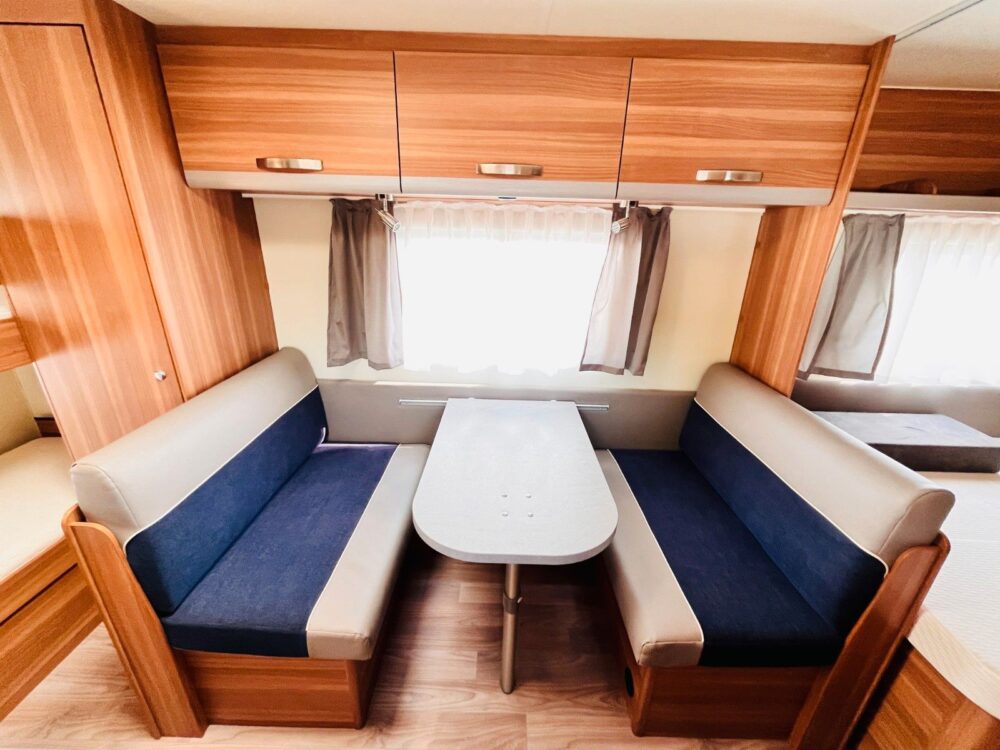 CARAONE 500 FDK ETAGENBETTEN FRANZ.BETT Weinsberg | Caravans | Eerste toelating: 04/2019 | 6 Slaapplaatsen | Toegestane totaalgewicht: 1.350 kg - Afbeelding 14