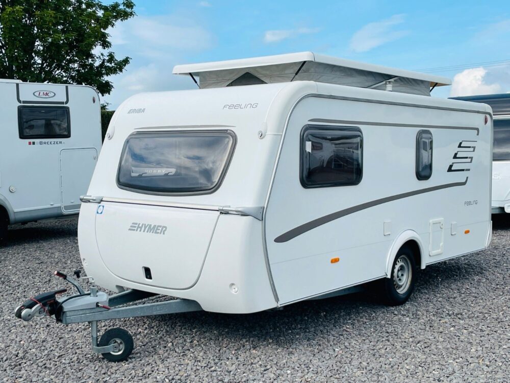 HYMER / ERIBA / HYMERCAR FEELING 425 QUERBETT OPKLAPDACH HYMER / ERIBA / HYMERCAR | Caravans | Eerste toelating: 10/2015 | 3 Slaapplaatsen | Toegestane totaalgewicht: 1.300 kg - Afbeelding 5