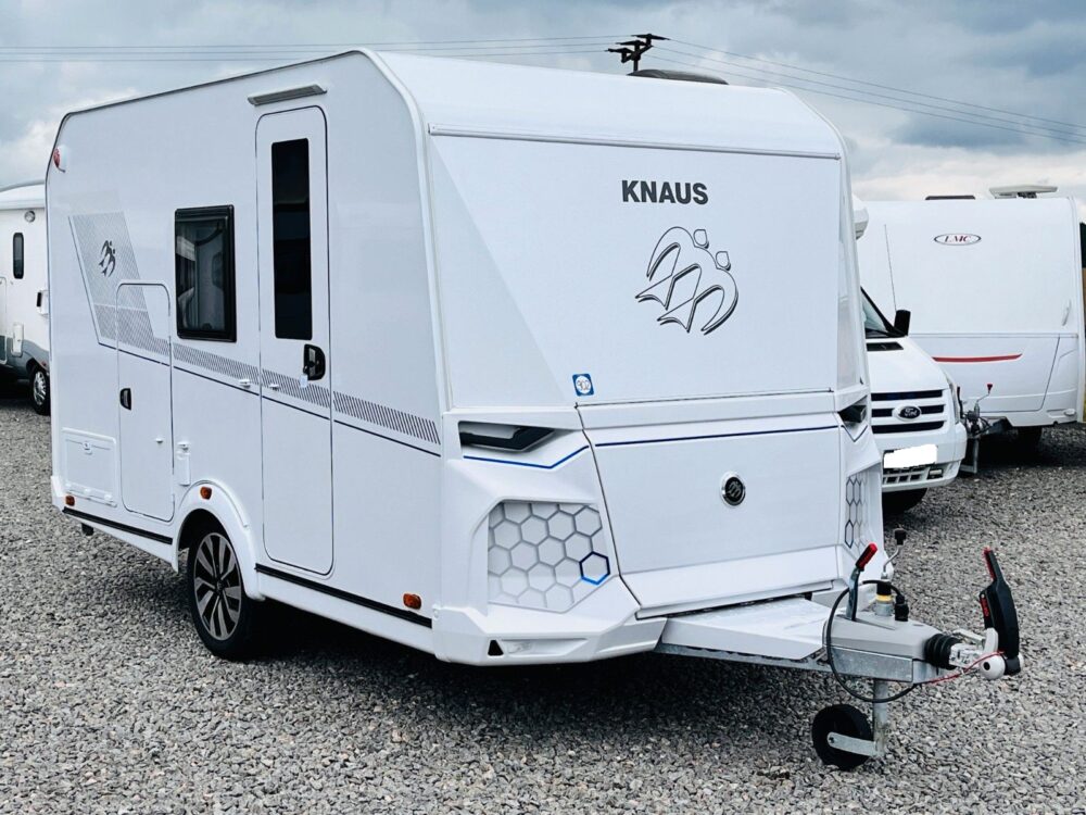 Knaus YASEO 340 PX AUFLASTUNG 1.500 Kg Knaus | Wohnwagen | EZ: 06/2025 | 2 Schlafplätze | Zulässiges Gesamtgewicht: 1.500 kg