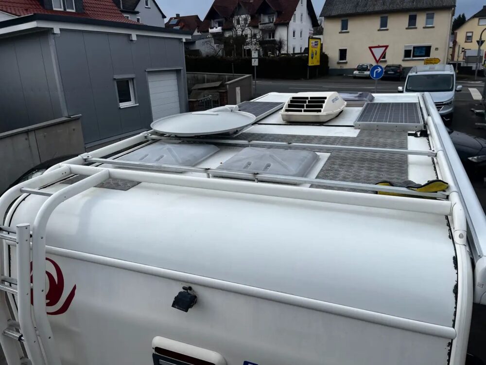 Eura Mobil Contura 706 SB MB 316 – Slechts 7,24 m, automaat | Slaapplaatsen: 4 | Eerste registratie: 02/2002 | 145.852 km | Vermogen: 156 pk | Totaalgewicht: 3.500 kg - Afbeelding 5