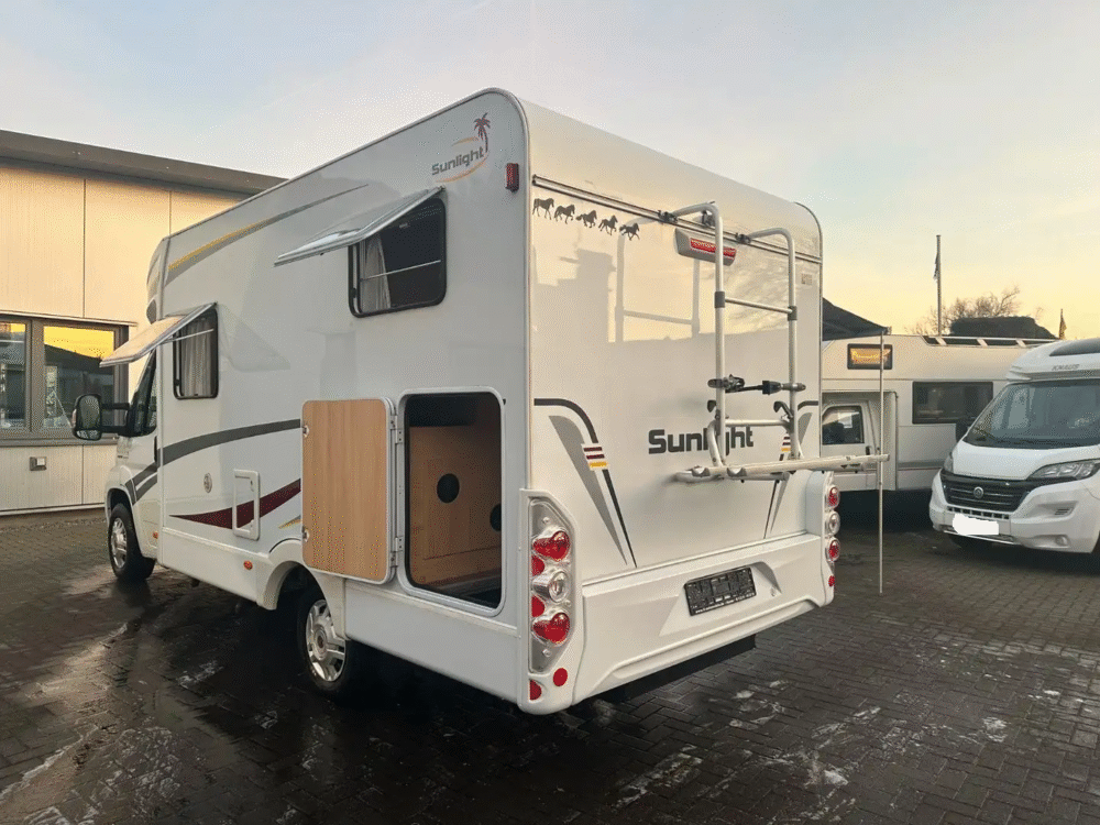 Sunlight T57 – Slechts 6,23 m, Handgeschakeld | Slaapplaatsen: 4 | Eerste registratie: 05/2011 | 76.000 km | Vermogen: 131 pk | Totaalgewicht: 3.500 kg - Afbeelding 5