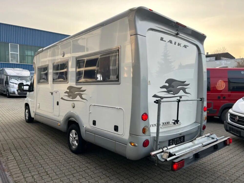 Laika Kreos 3008 – Slechts 6,99 m, Handgeschakeld | Slaapplaatsen: 4 | Eerste registratie: 12/2009 | 98.000 km | Vermogen: 131 pk | Totaalgewicht: 3.500 kg - Afbeelding 5