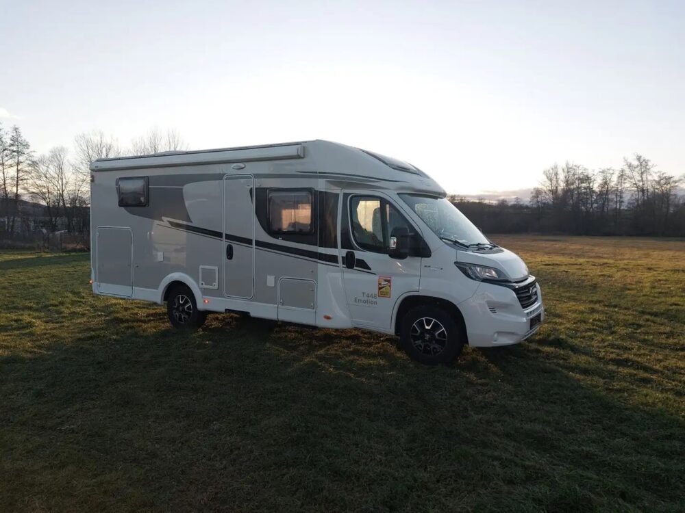 Carado T 448 – Slechts 7,38 m, Automaat | Slaapplaatsen: 4 | Eerste registratie: 04/2019 | 112.606 km | Vermogen: 150 pk | Totaalgewicht: 3.500 kg - Afbeelding 5