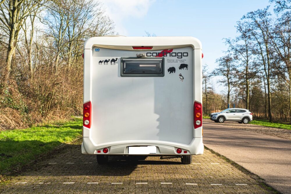 Carthago C Tourer 142 QB – Slechts 6,8 m, automaat | Slaapplaatsen: 2 | Eerste registratie: 02/2013 | 191.500 km | Vermogen: 148 pk | Totaalgewicht: 3.500 kg - Afbeelding 5