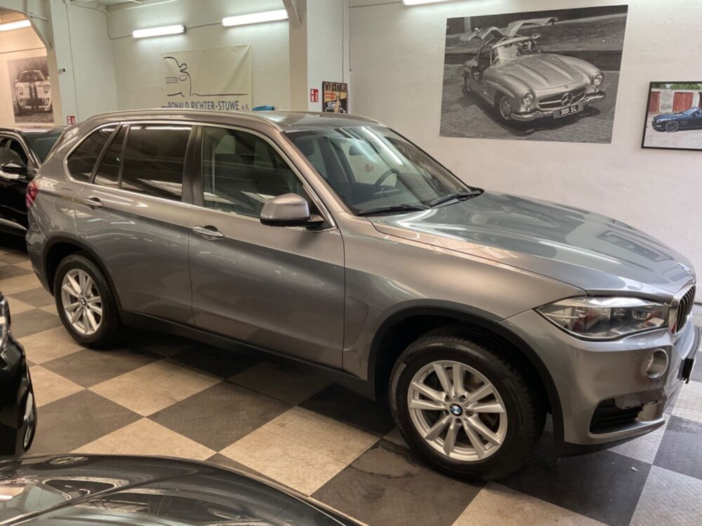 BMW X5 xDrive 35 i Aut, LED, Headup, Panoramadak, AHK 3 - Afbeelding 4