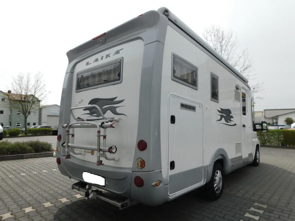 Laika Kreos 3010 – Slechts 6,99 m, Handgeschakeld | Slaapplaatsen: 2 | Eerste registratie: 08/2013 | 133.900 km | Vermogen: 158 pk | Totaalgewicht: 3.500 kg - Afbeelding 5