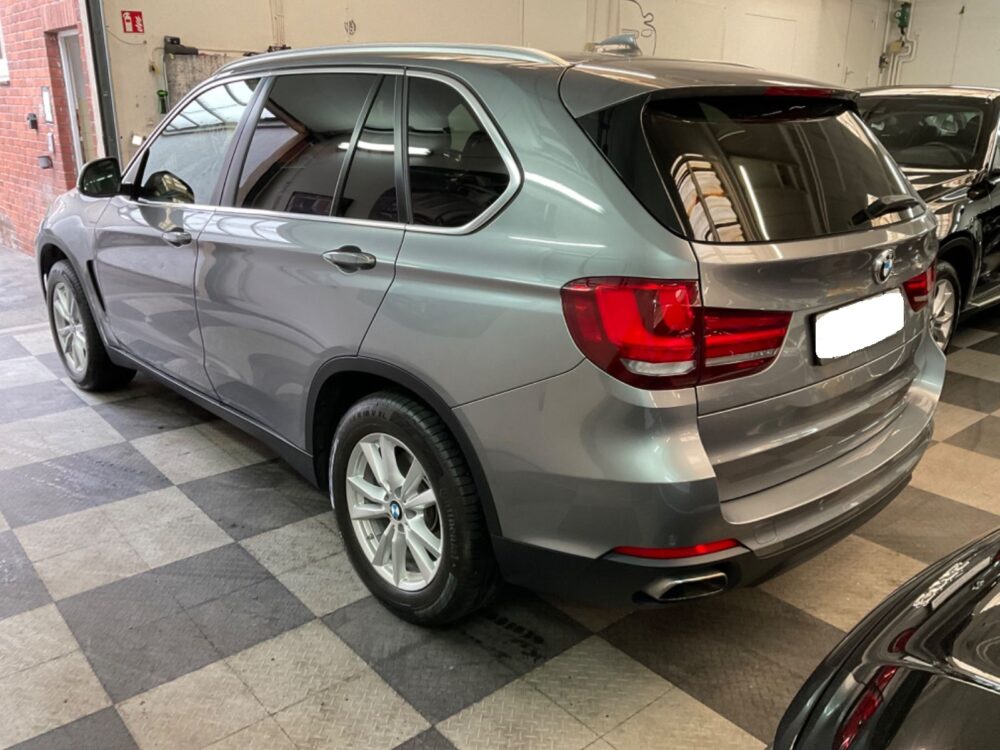 BMW X5 xDrive 35 i Aut, LED, Headup, Panoramadak, AHK 3 - Afbeelding 20