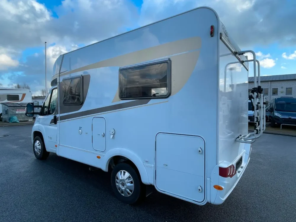 Carado T 135 – Slechts 5,99 m, Handgeschakeld | Slaapplaatsen: 2 | Eerste registratie: 02/2018 | 58.100 km | Vermogen: 131 pk | Totaalgewicht: 3.500 kg - Afbeelding 7
