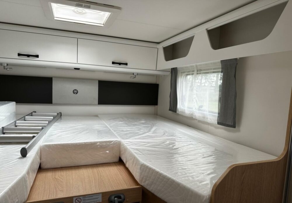 Ford Transit Sunlight T680 – Slechts 7,36 m, automaat | Slaapplaatsen: 4 | Eerste registratie: 06/2025 | 24 km | Vermogen: 155 pk | Totaalgewicht: 3.500 kg - Afbeelding 7