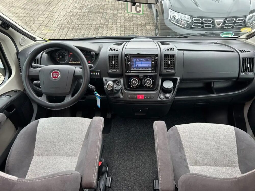 Knaus Van TI 600 ME – Slechts 6,68 m, Handgeschakeld | Slaapplaatsen: 2 | Eerste registratie: 04/2019 | 112.606 km | Vermogen: 148 pk | Totaalgewicht: 3.500 kg - Afbeelding 8