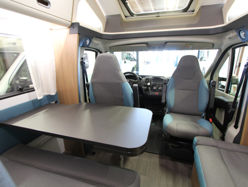 Sun Living S 75SL – Slechts 7,45 m, Semi-automatische versnellingsbak | Slaapplaatsen: 5 | Eerste registratie: 01/2020 | 40.544 km | Vermogen: 150 pk | Totaalgewicht: 3.500 kg - Afbeelding 8