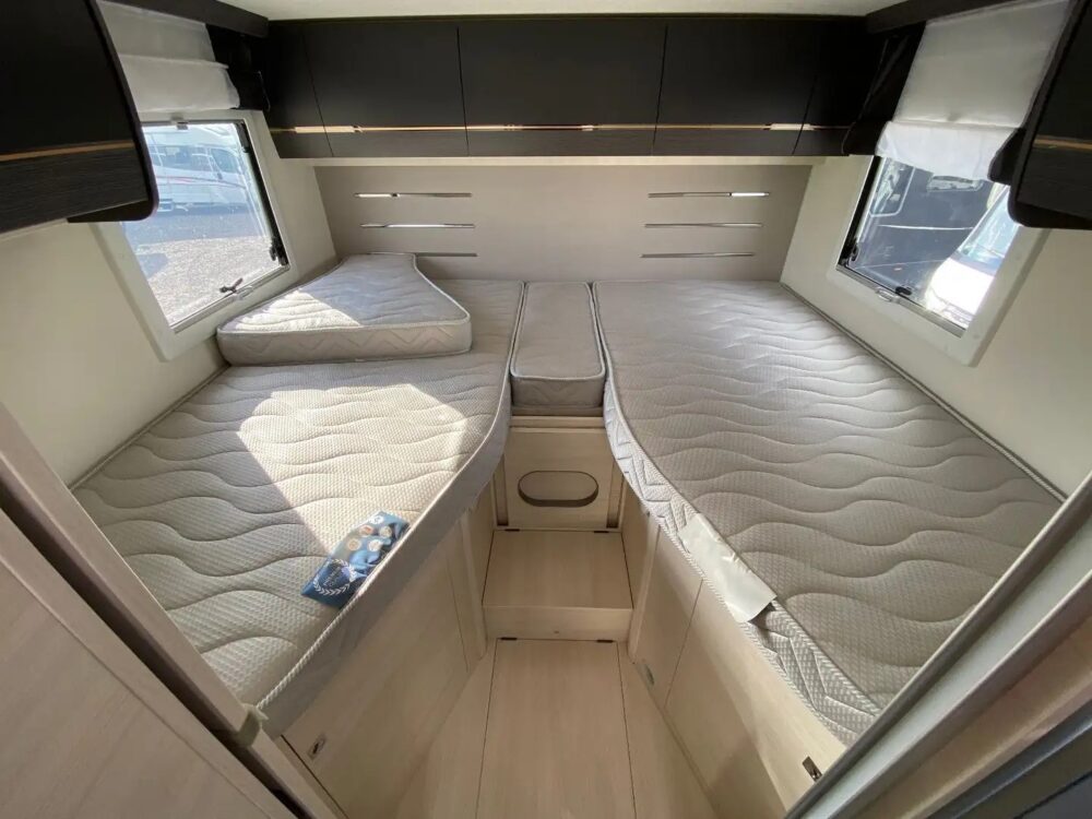Chausson T 747 – Slechts 7,47 m, automaat | Slaapplaatsen: 4 | Eerste registratie: 01/2021 | 112.606 km | Vermogen: 140 pk | Totaalgewicht: 3.500 kg - Afbeelding 9