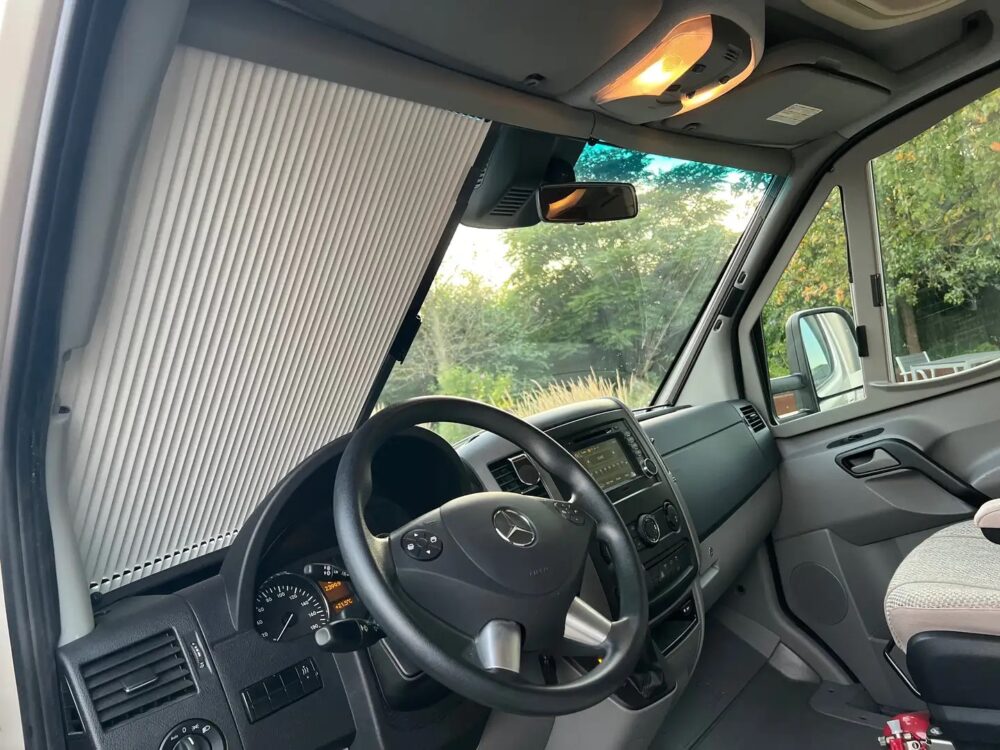 Hymer/Eriba MLT 580 Mercedes – Slechts 6,97 m, automaat | Slaapplaatsen: 3 | Eerste registratie: 04/2015 | 56.500 km | Vermogen: 163 pk | Totaalgewicht: 3.500 kg - Afbeelding 9