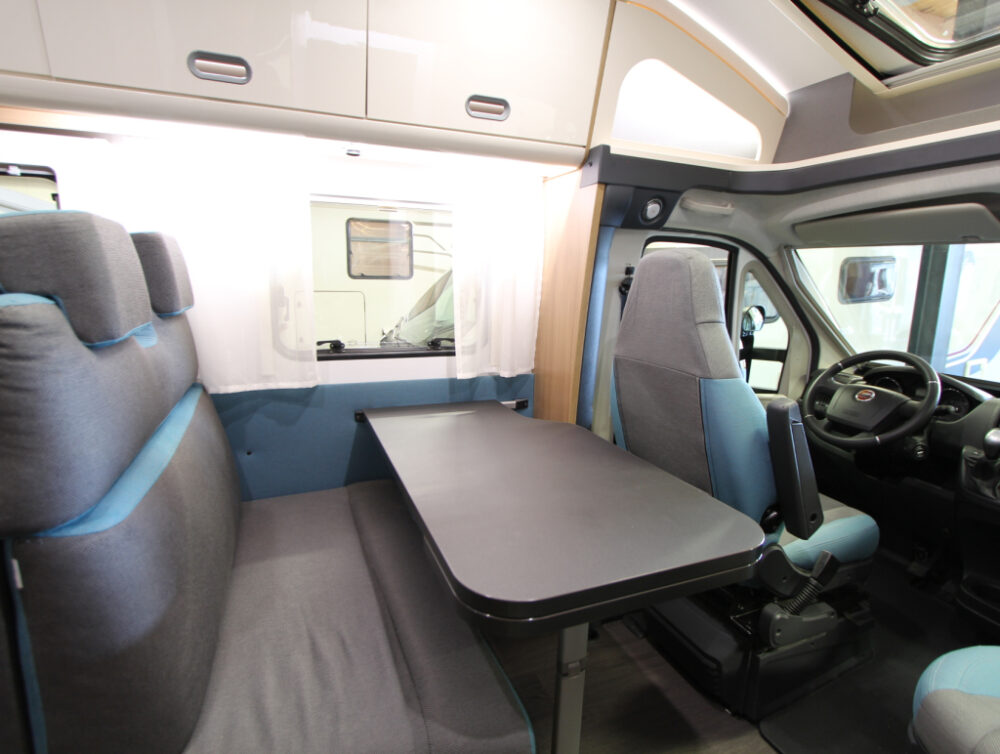 Sun Living S 75SL – Slechts 7,45 m, Semi-automatische versnellingsbak | Slaapplaatsen: 5 | Eerste registratie: 01/2020 | 40.544 km | Vermogen: 150 pk | Totaalgewicht: 3.500 kg - Afbeelding 9