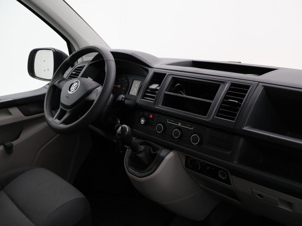 volkswagen transporter kombi 2.0 150 PK TSI CNG AARDGAS *EXCL. BTW!* 9-PERSOONS + AIRCO - Afbeelding 4